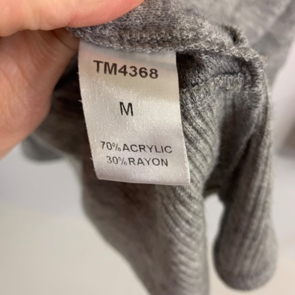 Ladies THMI, gray with brown accent cowl neck boho/western/coquettecore sweater - Picture 7 of 11